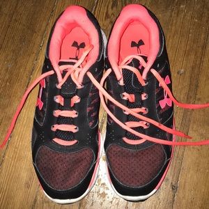 Women under armour shoes